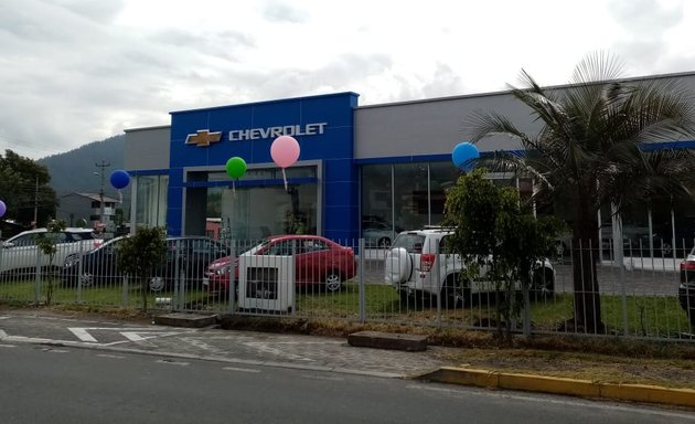 Foto de EcuaAuto - Chevrolet - Valle de los Chillos