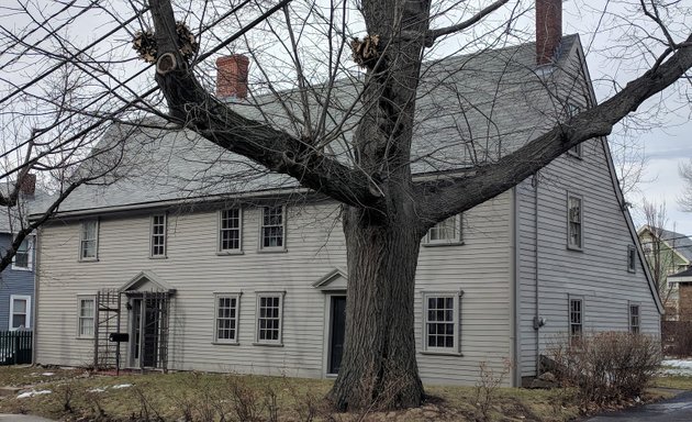 Photo of Historic New England's Pierce House