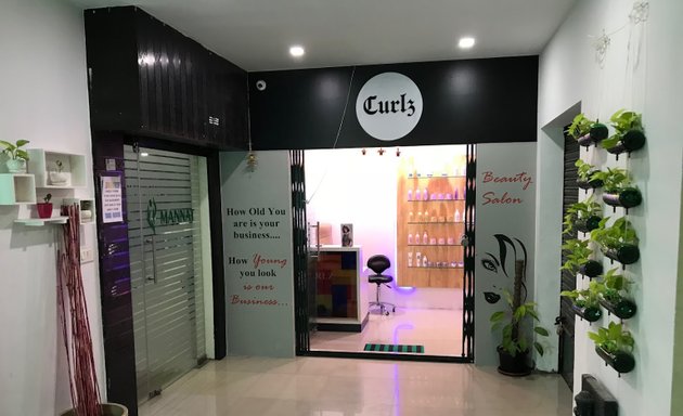 Photo of Curlz Unisex Salon Marathahalli, Bangalore