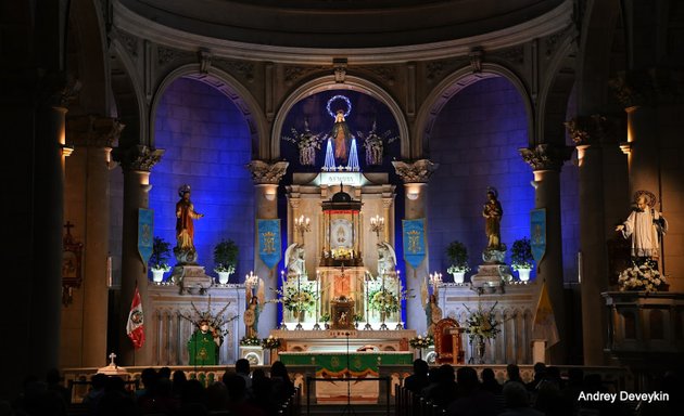 Foto de Santuario Arquidiocesano La Virgen Milagrosa