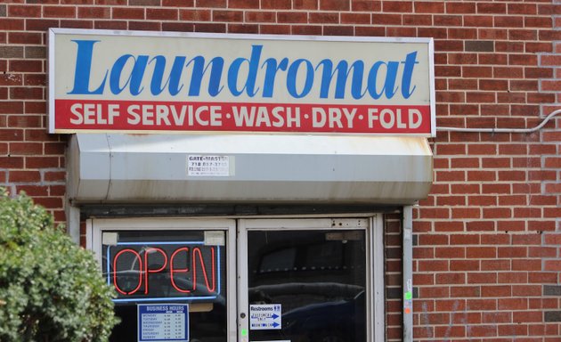 Photo of Main Street Laundromat Inc.