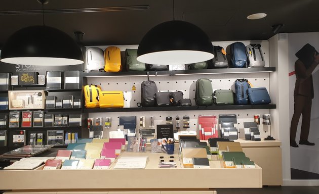 Photo of Moleskine Store - Liverpool Street Station