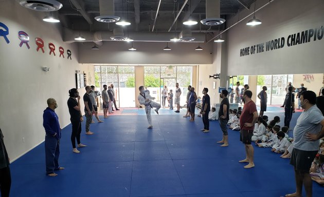 Photo of Hwang's Taekwondo Center