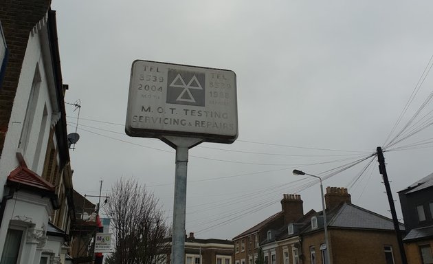 Photo of Langthorne Service Station