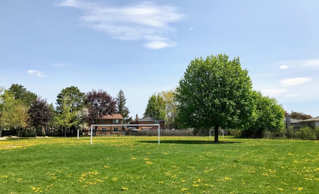 Photo of Seneca Hill Public School