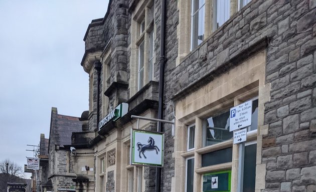 Photo of Lloyds Bank