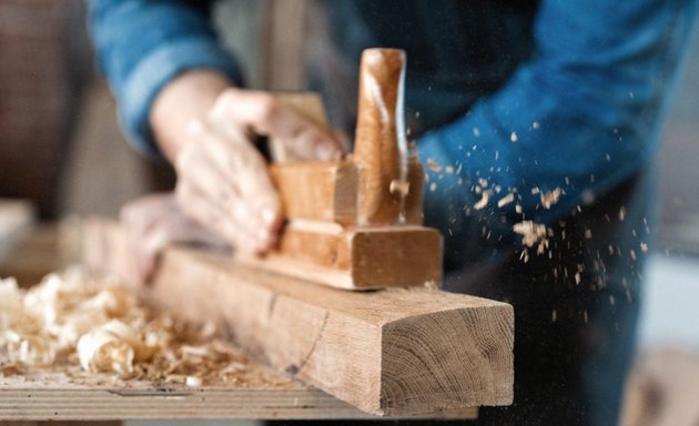 Photo of The Amish Craftsman