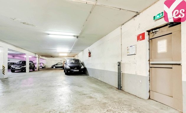 Photo de Yespark, location de parking au mois - Porte d'Asnières Paris 17 - Paris