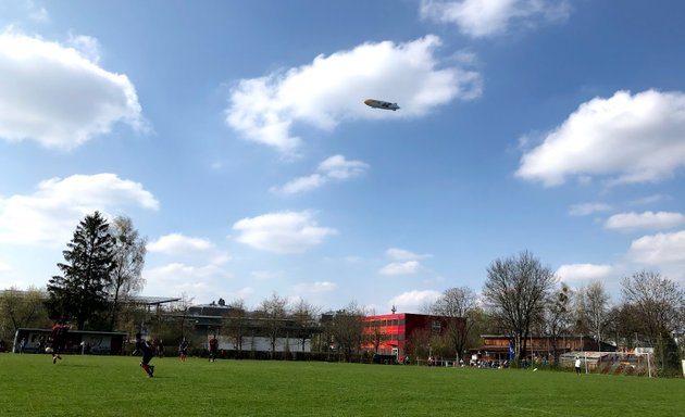 Foto von FC Rot-Weiß Oberföhring e.V.