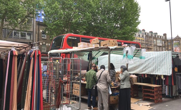 Photo of Budgens Whitechapel Market