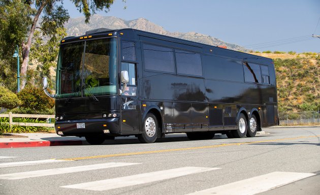 Photo of la vip bus