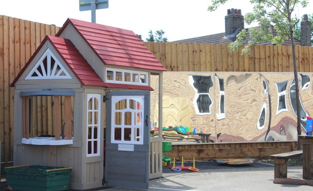 Photo of Eastbury Primary School
