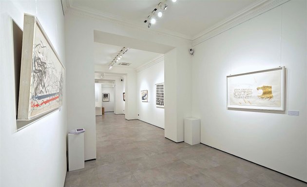 foto Galleria Scarchilli arte moderna e contemporanea