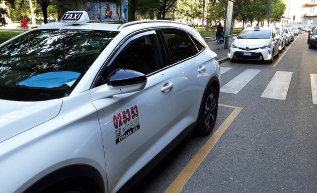 foto Taxi - Napoli