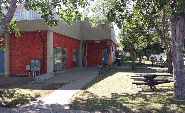 Photo of Regina Public Library - Glen Elm Branch