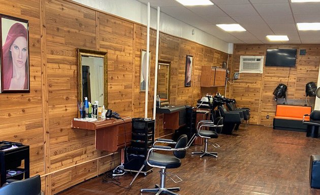 Photo of Melany's Beauty Salon