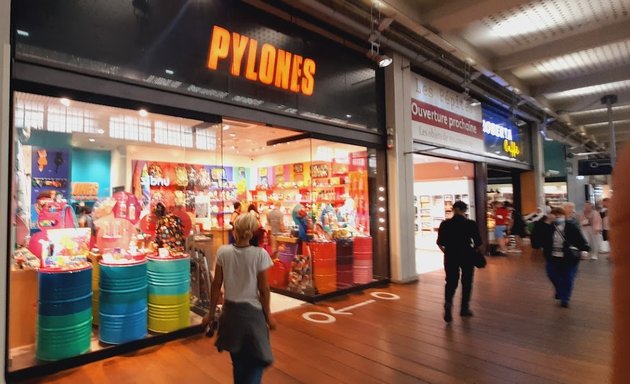 Photo de Pylones - Gare de l'EST