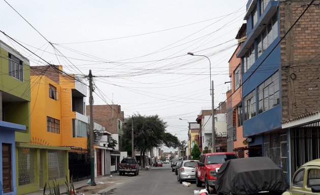 Foto de Exhibidores Peru s.a