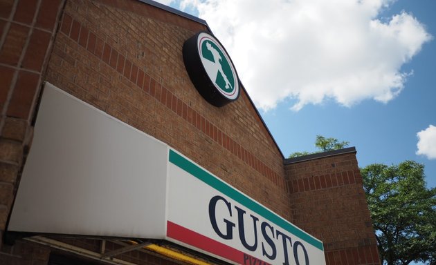 Photo of Gusto Pizzaria Inc