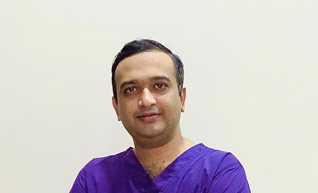 Photo of Skin Zone Aesthetics - Dr.Saumil Shah: Best Plastic Surgeon & Cosmetic Surgeon in Mumbai | Gynecomastia Surgery, Tummy Tuck, Arm Liposuction, Breast Lift / Reduction Surgery, Arm/Thigh Liposuction, Botox, Laser Hair Reduction in Borivali, Mumbai
