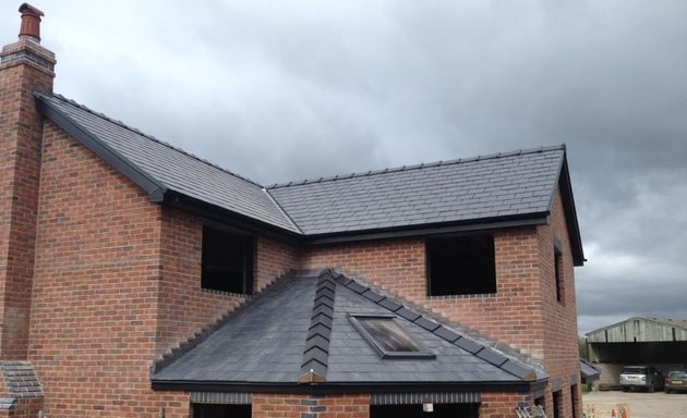 Photo of Makerfield Roof Solutions Mike O’Brien