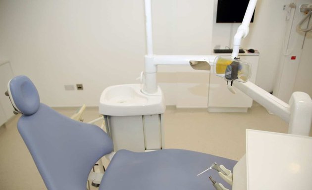 Photo of Dentist Muswell Hill Smile