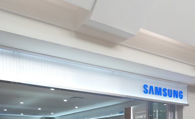 Photo of Samsung Store