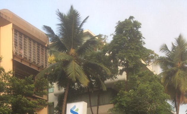 Photo of Standard Chartered Mumbai - Vile Parle (W) Branch