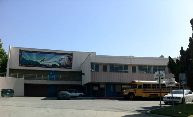 Photo of Marlton School