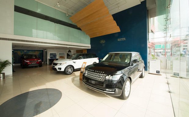 Photo of Land Rover Marqland