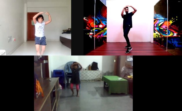 Photo of YouNic Online Dance Class