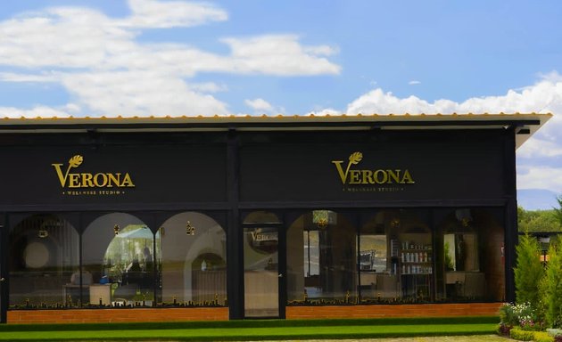 Foto de Verona Wellness Studio • Verona Plaza