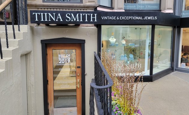 Photo of Tiina Smith Jewelry Gallery