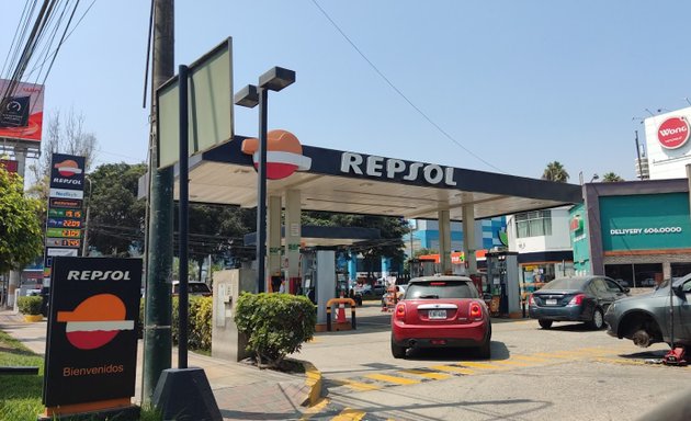 Foto de Estacion de Servicio Repsol Ferrero