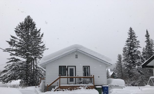 Photo of B O C Déneigement de Toitures