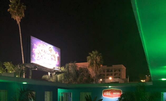 Photo of Vibe Hotel Hollywood