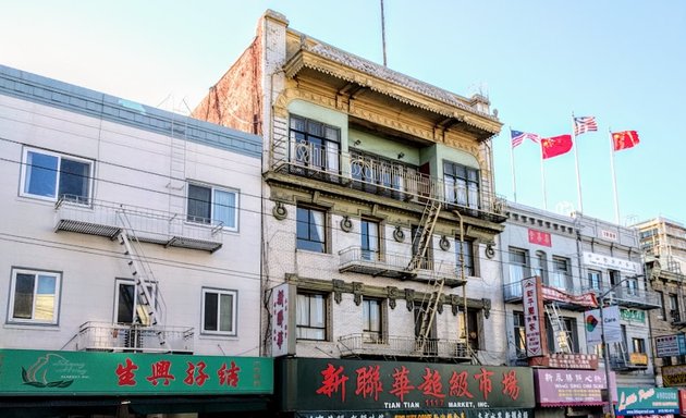 Photo of Tian Tian Market Inc