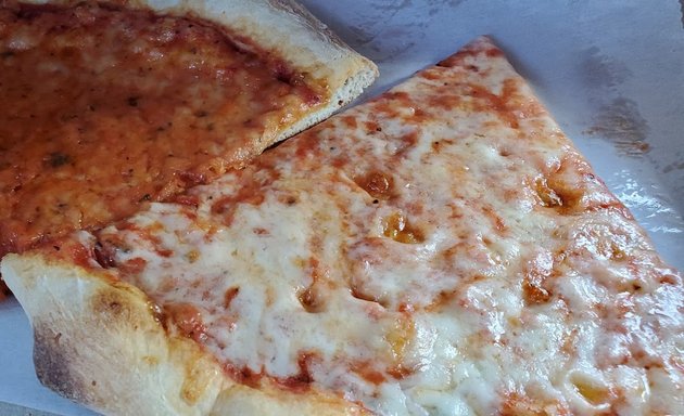 Photo of Rizzo's Pizza