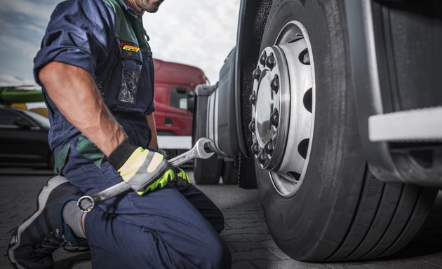 Foto de Confortauto Neumáticos Barco