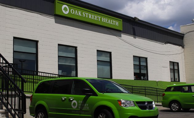 Photo of Oak Street Health Primary Care - Parkside Clinic