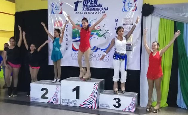 Foto de Escuela de Patinaje Artistico Celeste