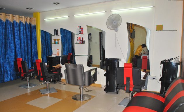 Photo of Classic Professional Family Beauty Saloon