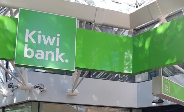 Photo of Manners Street Central Kiwibank