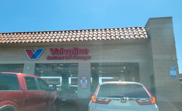 Photo of Valvoline Instant Oil Change