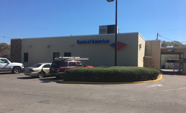 Photo of Bank of America (with Drive-thru services)