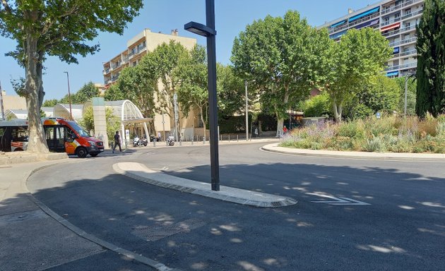 Photo de Dépose minute - Aix gare routière "haut"