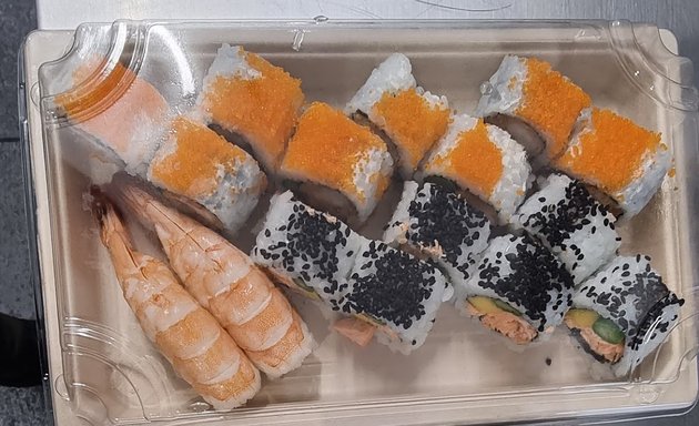 Photo of Waka Waka Sushi (Battersea)