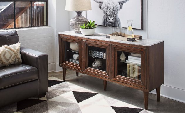 Foto de Ashley Furniture HomeStore