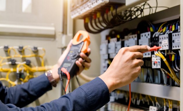 Photo of SES Electrical Contractors (UK) Ltd