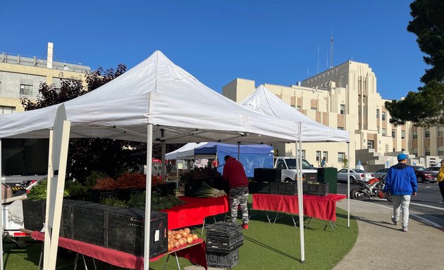 Photo of VA San Francisco Farmer's Market